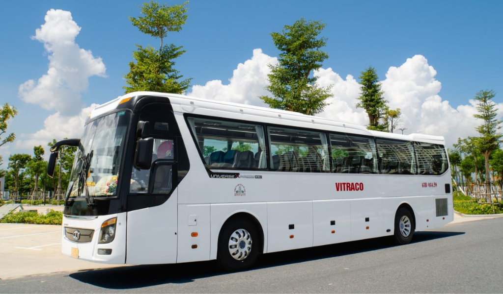 Thuê xe 45 chỗ đi Ba Vì