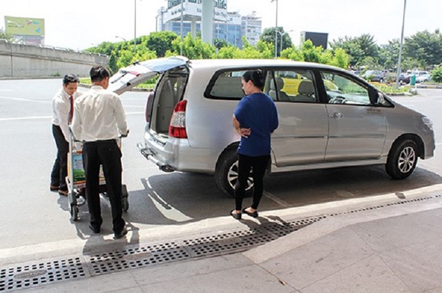 Thuê Xe 247 sở hữu đội ngũ tài xế thân thiện, có nhiều năm kinh nghiệm trong nghề
