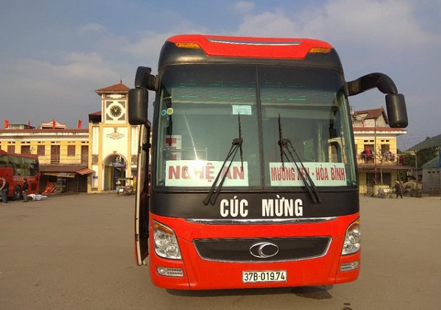 Xe khách di chuyển từ Nội Bài đi Nghệ An