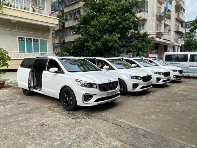 Dịch vụ thuê xe 7 chỗ đi Chùa Ba Vàng uy tín chất lượng