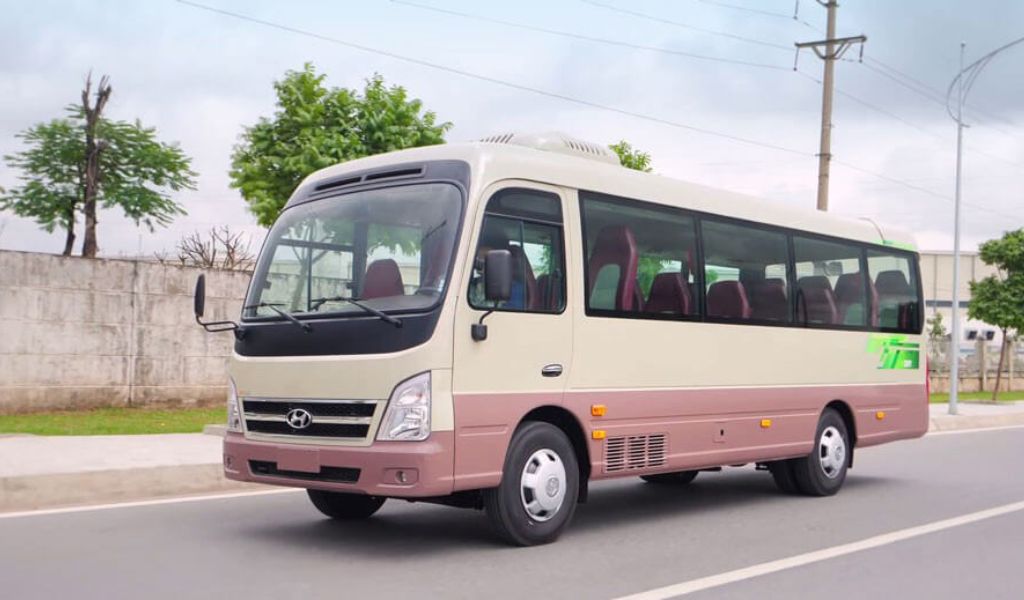 Xe 29 chỗ: giải pháp lý tưởng cho tour công ty đi Cái Chiên
