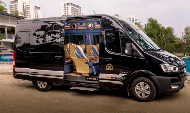 Bảng giá thuê xe limousine 7 chỗ sang trọng tại Hà Nội