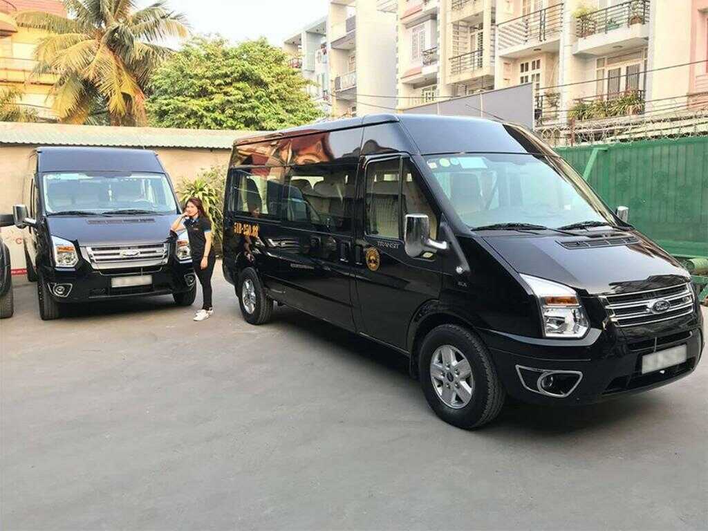So sánh xe 16 chỗ với các phương tiện khác