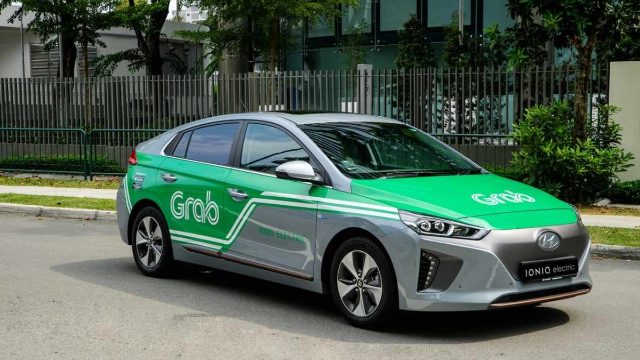 GrabCar (4 chỗ / 7 chỗ)