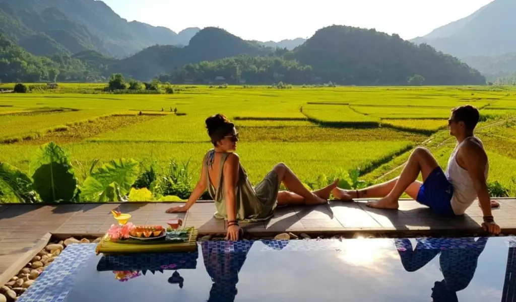Mai Châu yên bình xanh mát gần Hà Nội đậm đà bản sắc Thái