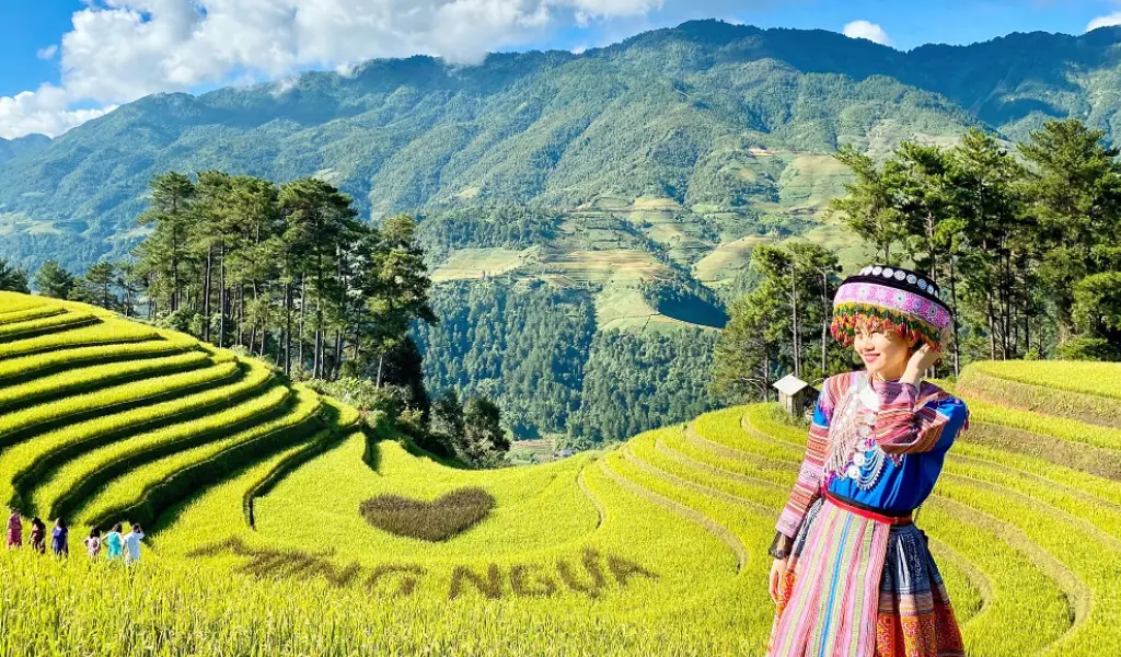 Khoảnh khắc săn ảnh ruộng bậc thang đẹp nhất vào sáng sớm và chiều muộn