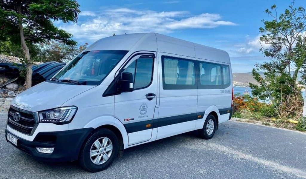 Thuê xe 16 chỗ Hà Nội đi Y Tý rộng rãi và an toàn