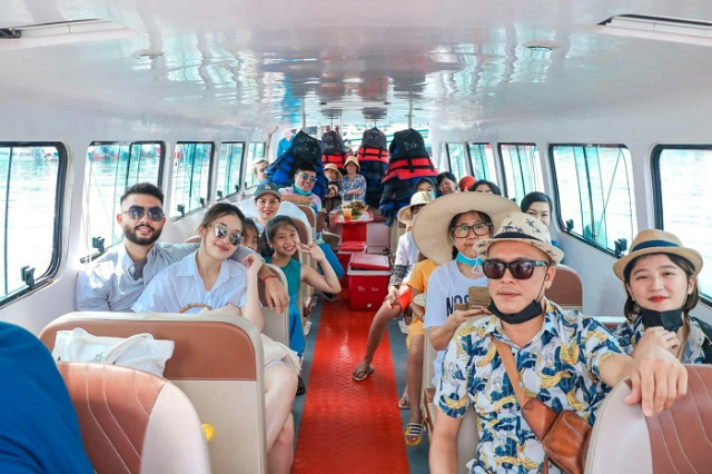 Với lịch trình khoa học, đảm bảo du khách đi tour sẽ hài lòng.