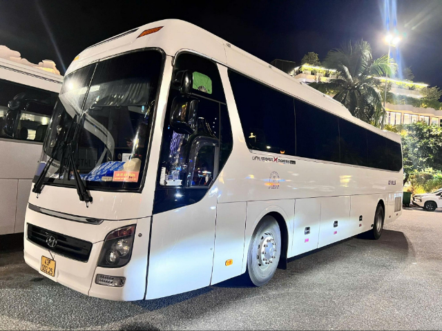 Đại Việt Tourist chú trọng đầu tư vào dàn xe du lịch đời mới đưa đón du khách trong tour