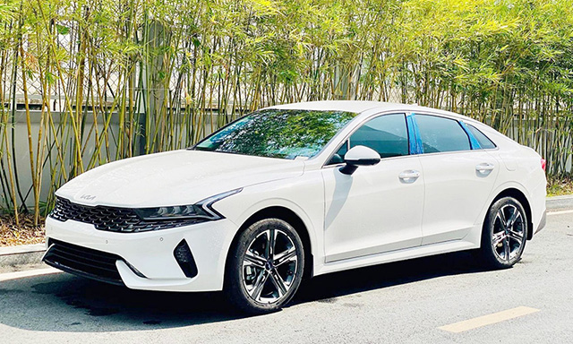 Thuê xe 4 chỗ đi Cao Bằng