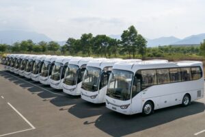 Thuê xe 16, 29, 35, 45 chỗ đi Quan Giám – Giá tốt, xe đẹp