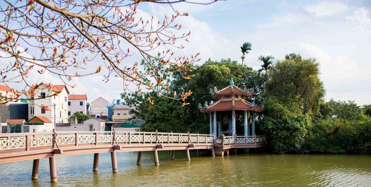 Thuê xe 16, 29, 35, 45 chỗ Hà Nội đi Chùa Tiêu