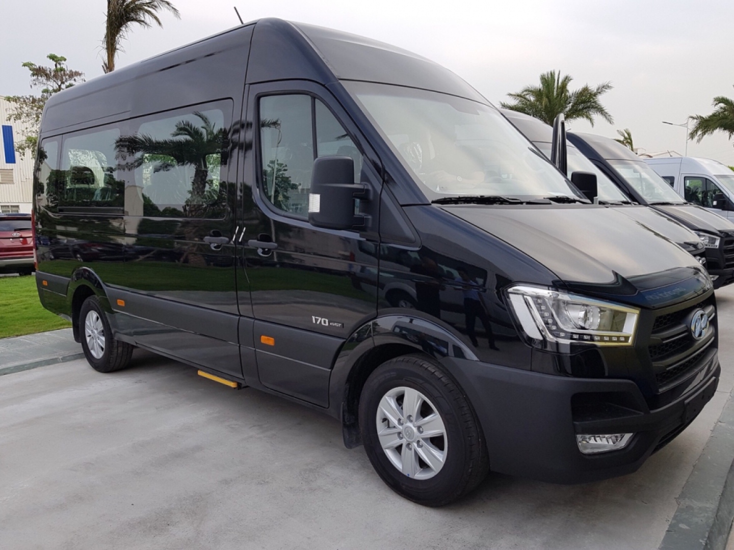 Đoàn từ 10 – 15 người (Xe 16 chỗ)